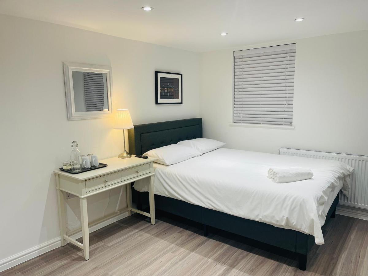 Riverside Premium En Suite Double Room E14 Лондон Экстерьер фото