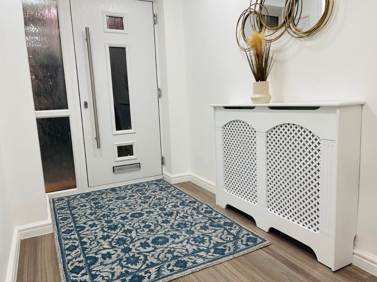 Riverside Premium En Suite Double Room E14 Лондон Экстерьер фото