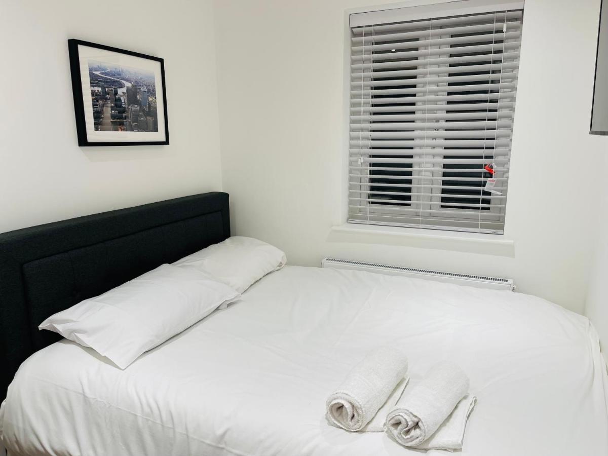 Riverside Premium En Suite Double Room E14 Лондон Экстерьер фото